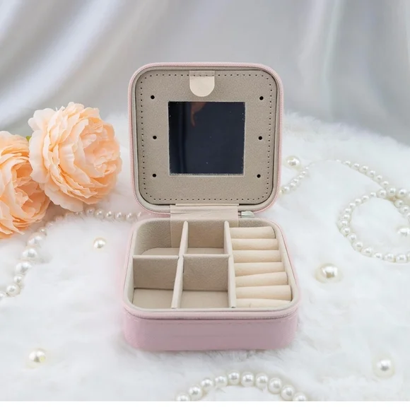Travel Women's Initial “ R “ Jewelry Box Case Organizer Wit Mirror Pink - Picture 1 of 3
